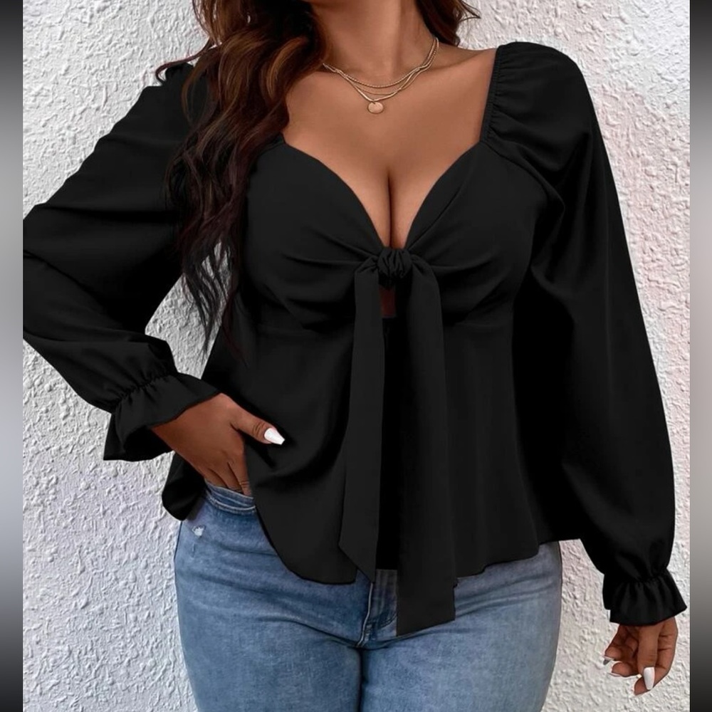 Boho sweetheart neck knot front peplum blouse